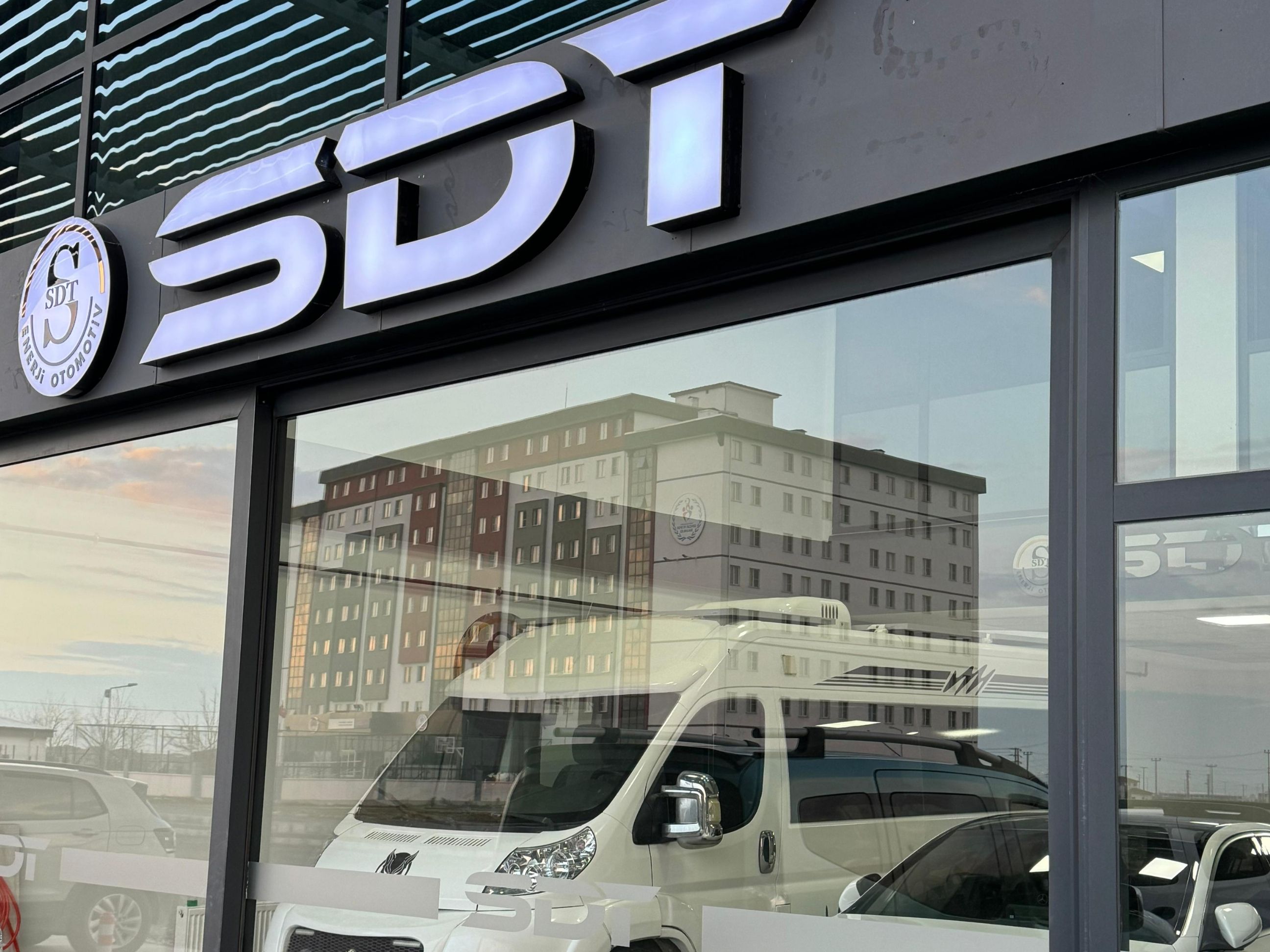OTOMOTİV HİZMETLERİ 